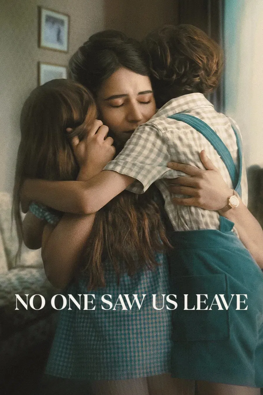 رفتن ما را کسی ندید (No One Saw Us Leave)