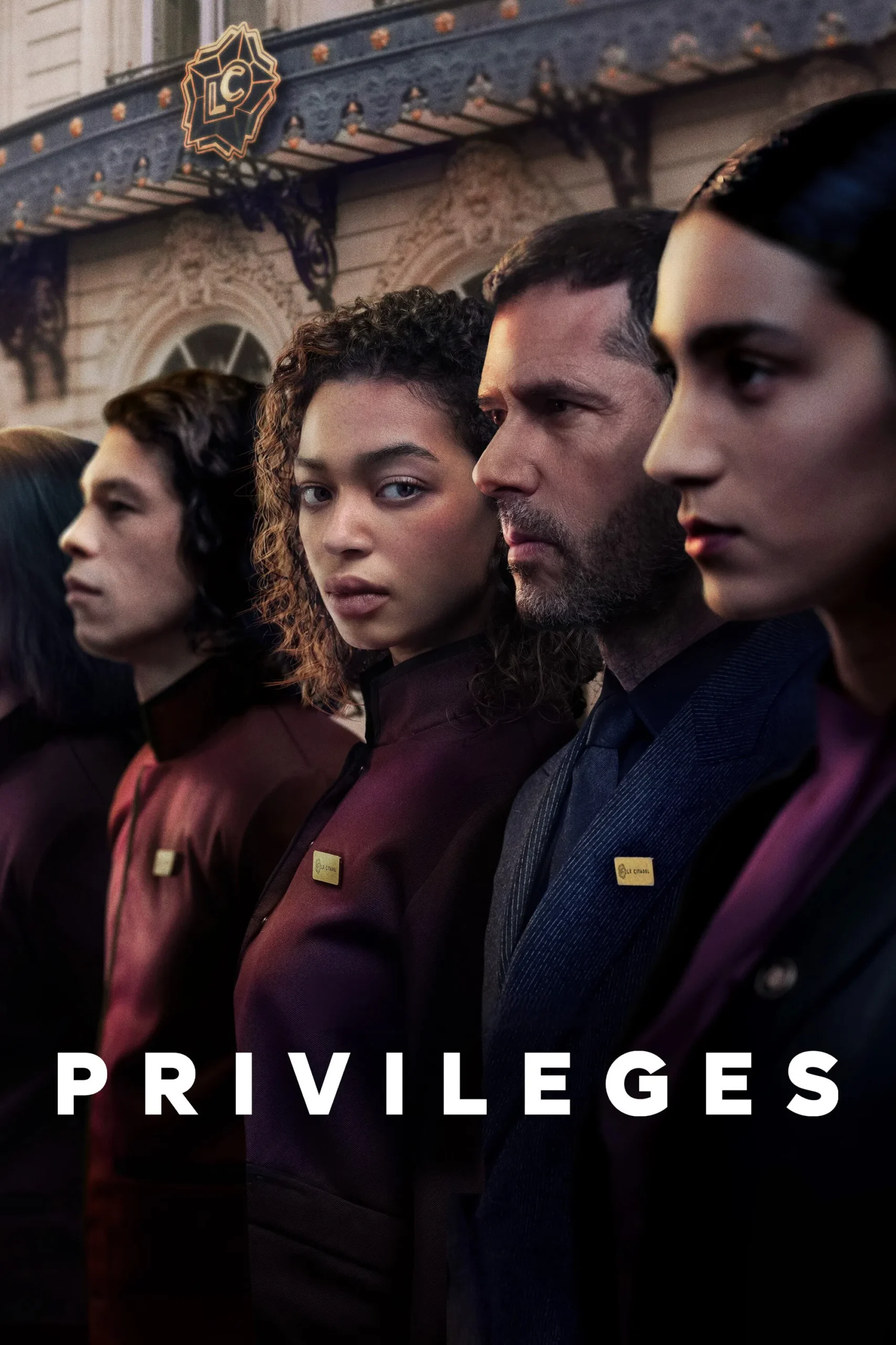 امتیاز ویژه (Privileges)