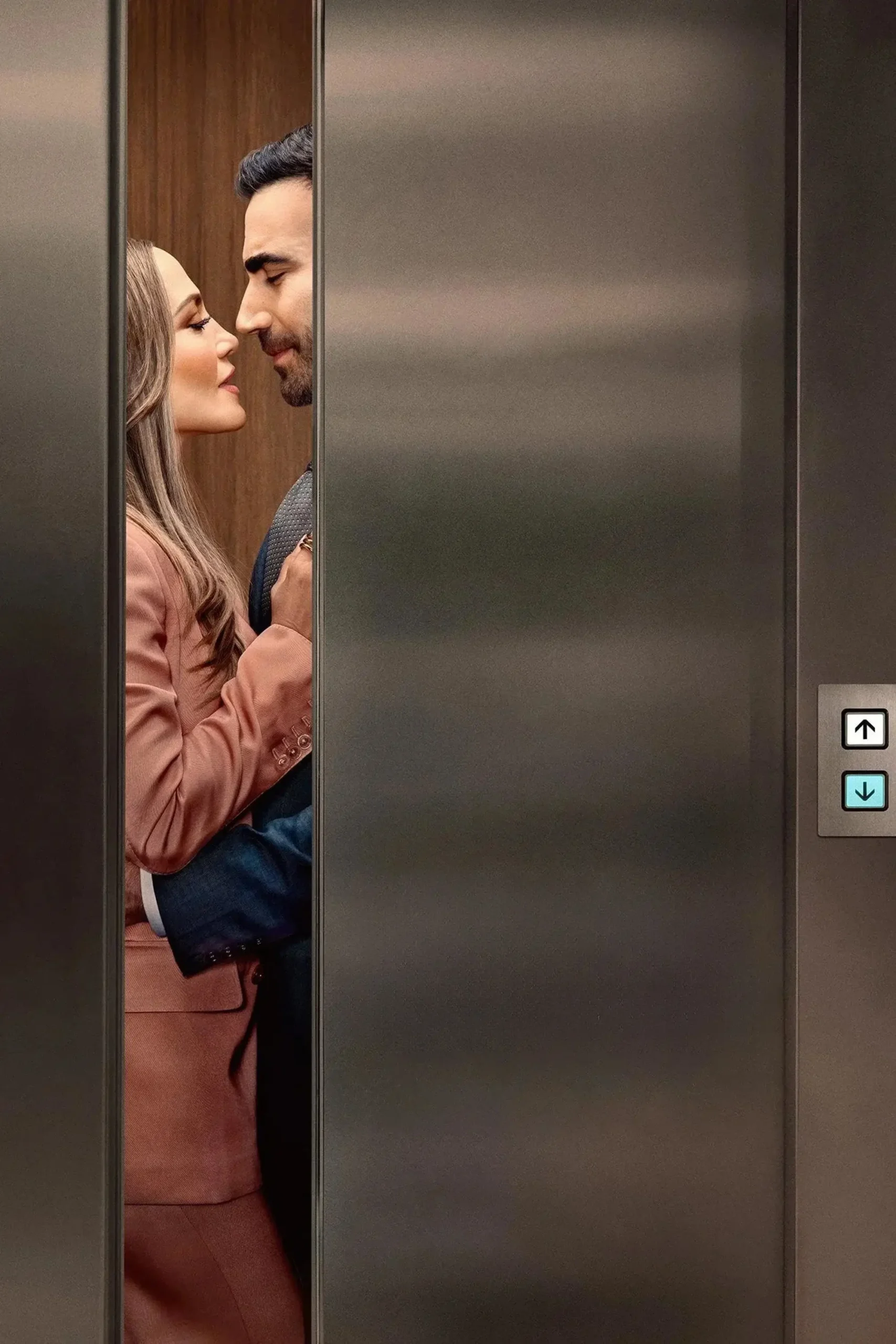 عشق در دفتر کار (Office Romance)
